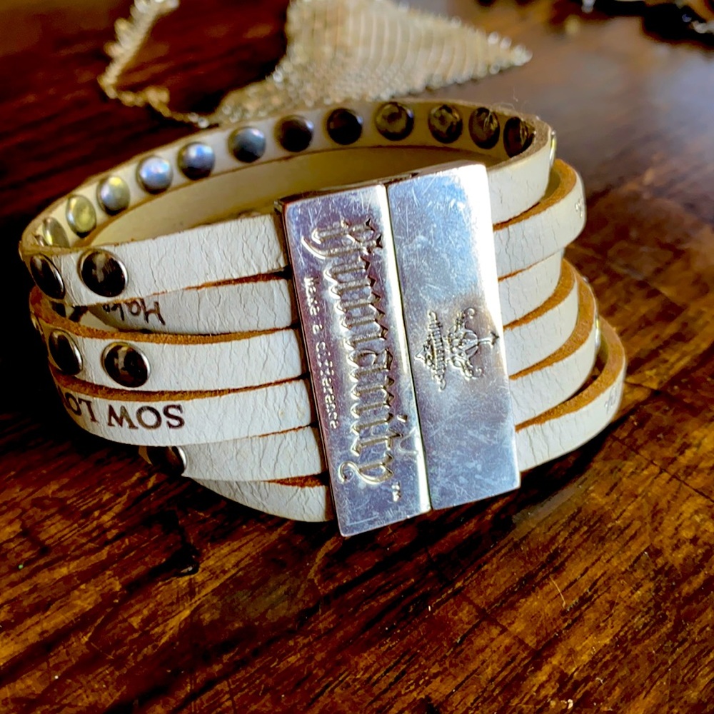 🍀Humanity Bracelet